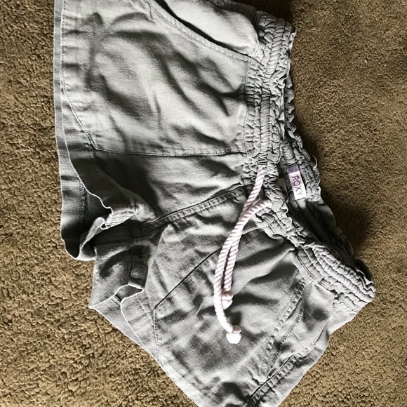 Roxy olive linen shorts - Picture 3 of 4